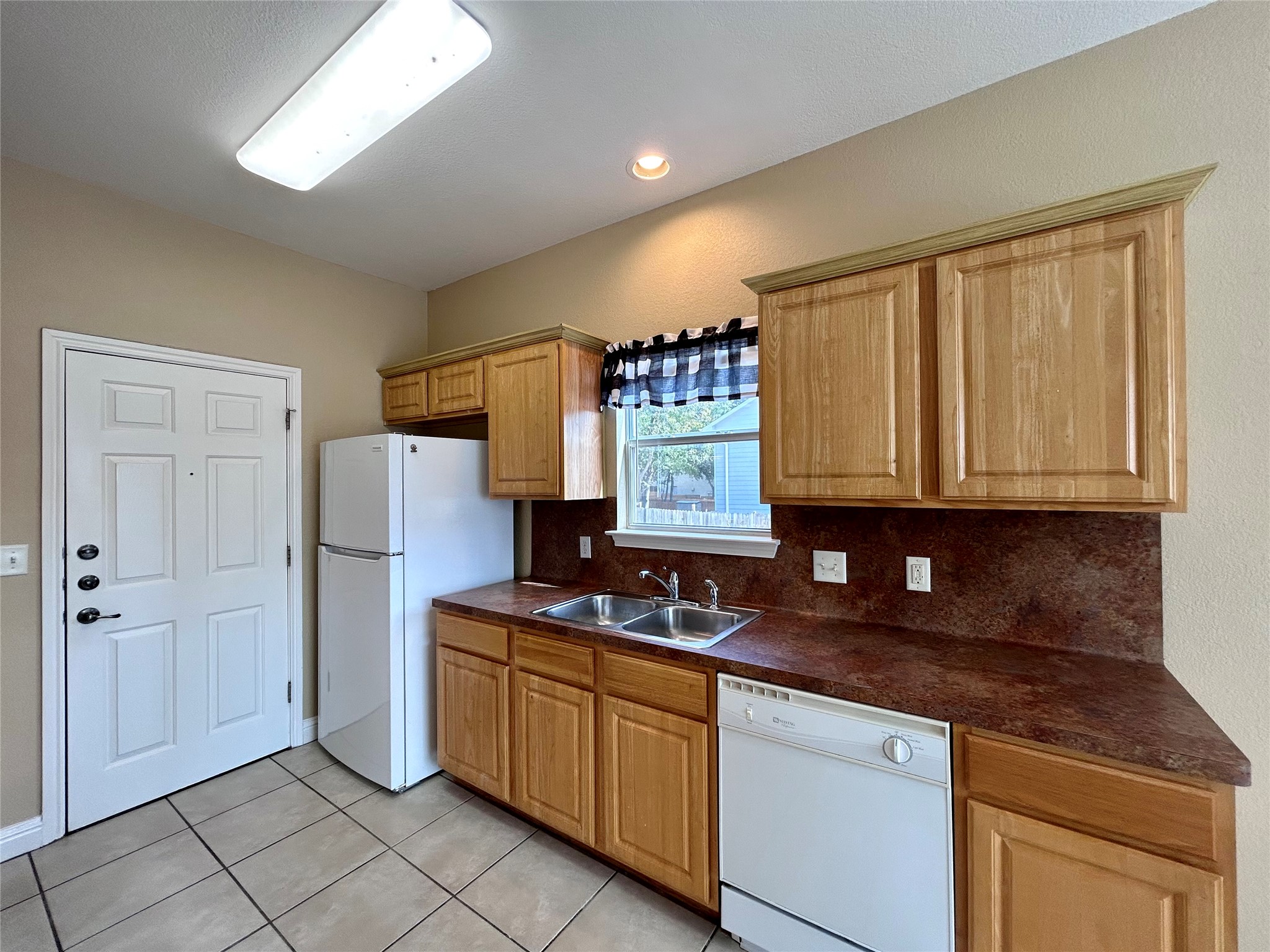 7202 Meador Avenue, Unit A Austin, TX 78752 - Photo 4 of 21