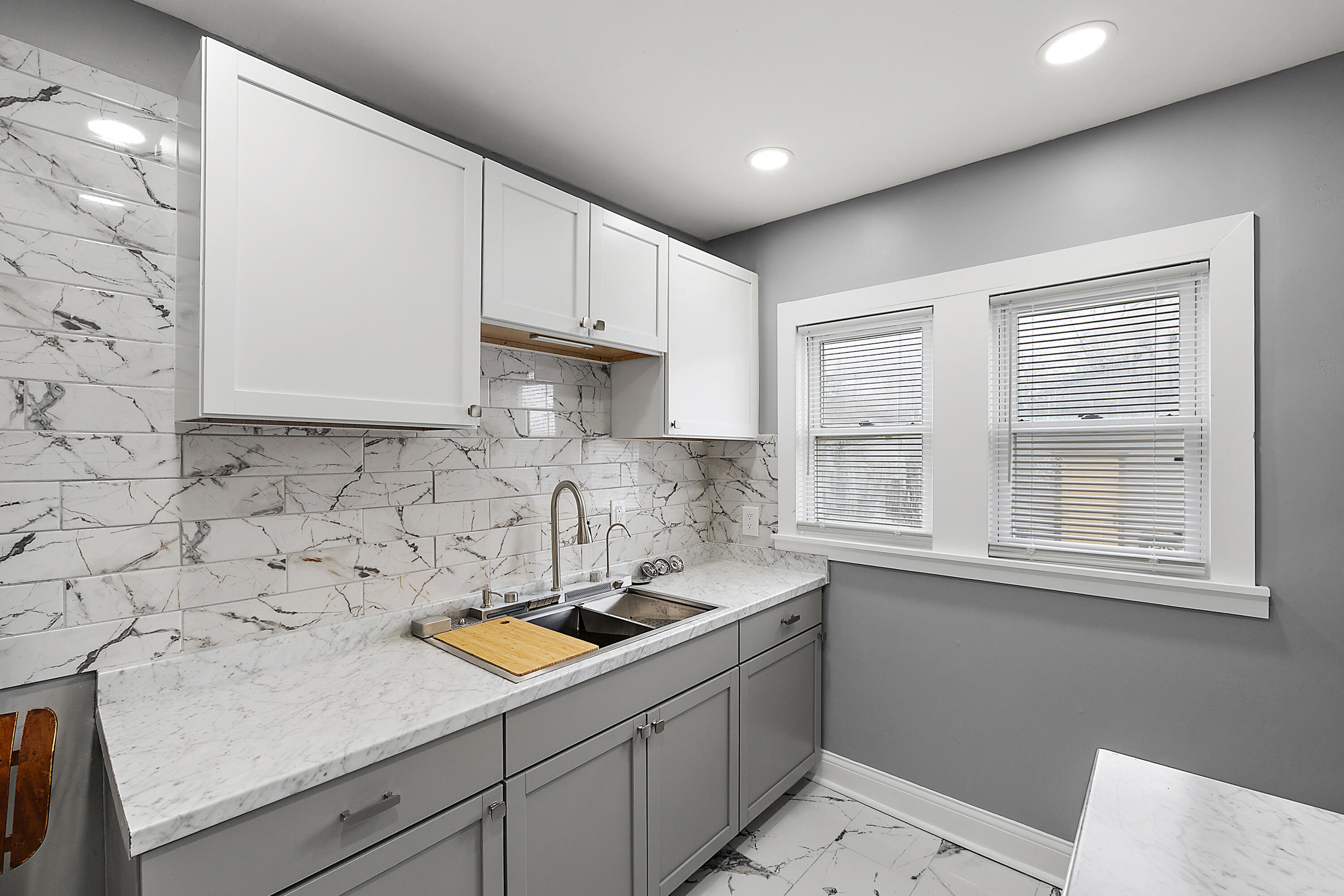 15424 Cruse Street Detroit, MI 48227 - Photo 19 of 40 19-15424 Cruse-19