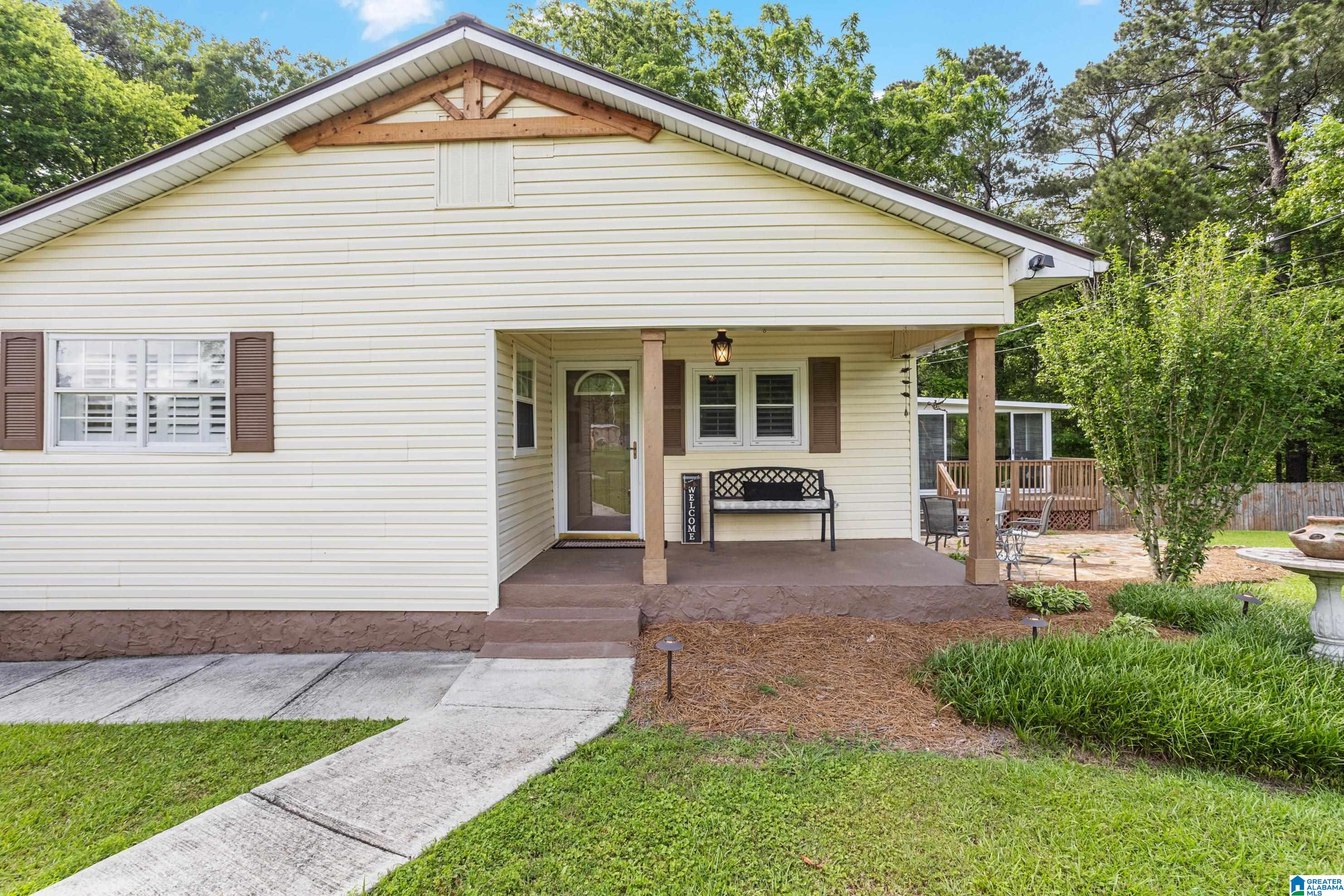 1224 Whitten Road Mount Olive, AL 35117 - Photo 2 of 39