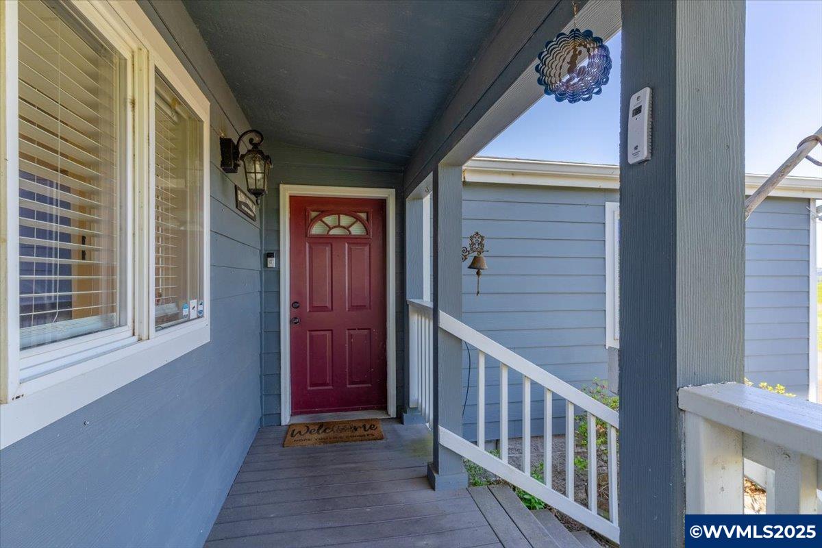 36062 Providence School Road Lebanon, OR 97355 - Photo 3 of 49 Gallery Image 3