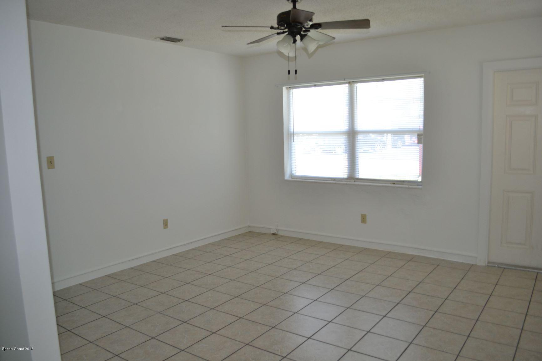 130 Delmar Street Indialantic, FL 32903 - Photo 17 of 21 130 DEL MAR 10.13.18 PHOTO INSIDE LIVING