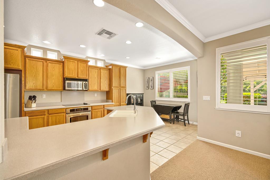 7637 Colbert Drive Rancho Murieta, CA 95683 - Photo 12 of 52