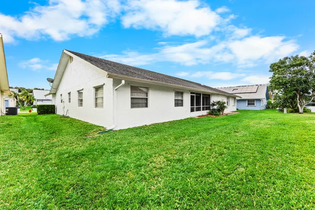 $319,000 | 5329 Garrett Lane, West Palm Beach, FL 33417