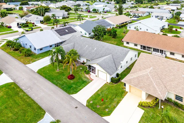 $319,000 | 5329 Garrett Lane, West Palm Beach, FL 33417