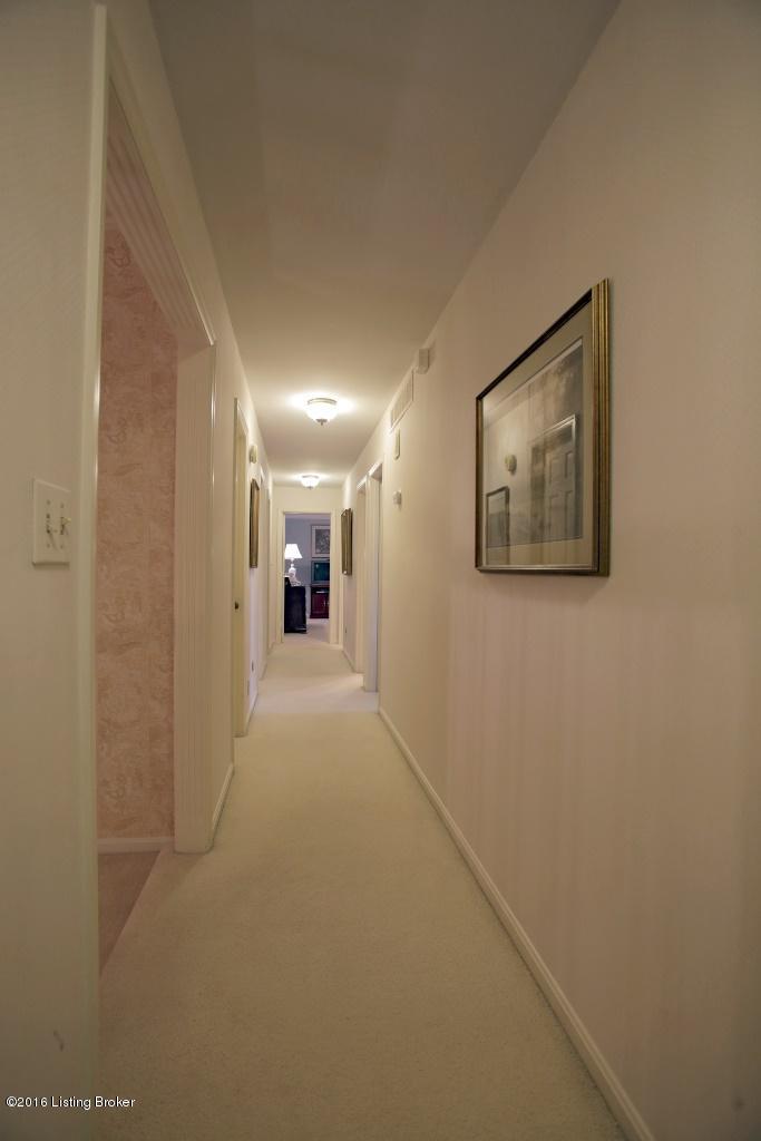 808 Rugby Place Louisville, KY 40222 - Photo 57 of 90 57