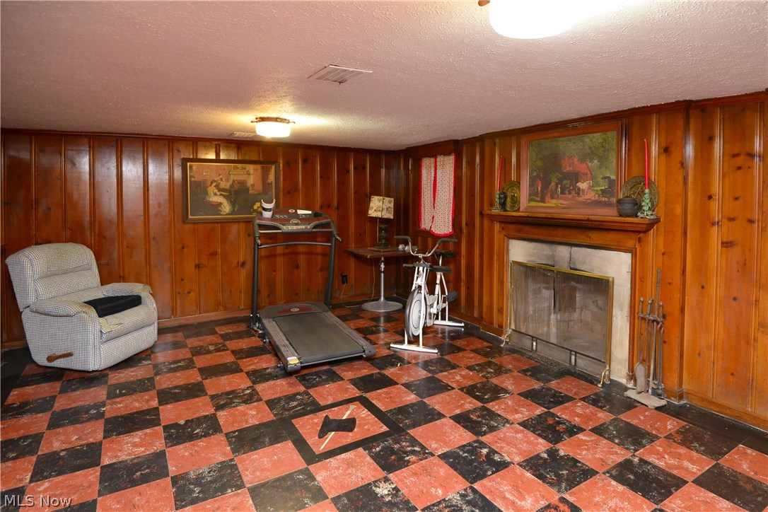 4058 Conover Road University Heights, OH 44118 - Photo 23 of 26 Gallery Image 23