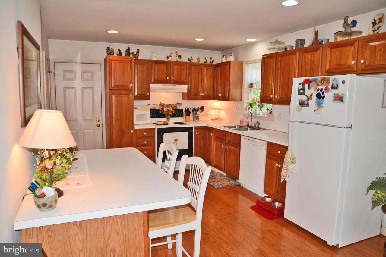 8 Whitetail Path Lititz, PA 17543 - Photo 3 of 14