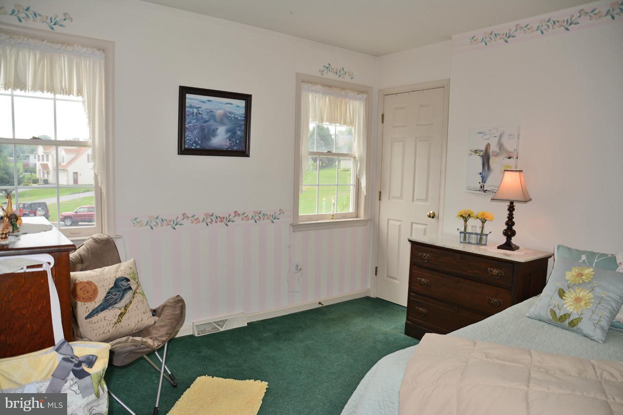 8 Whitetail Path Lititz, PA 17543 - Photo 7 of 14