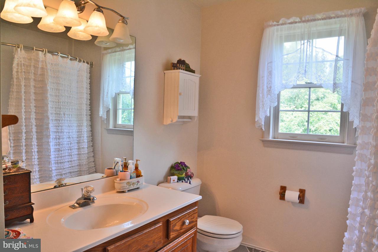 8 Whitetail Path Lititz, PA 17543 - Photo 8 of 14