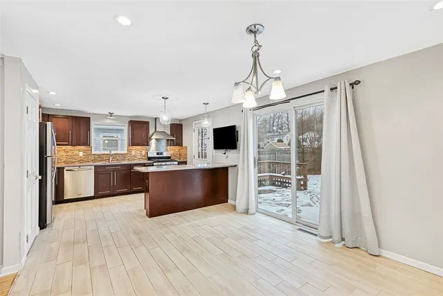 $399,900 | 4 Plant Street, Cumberland, RI 02864