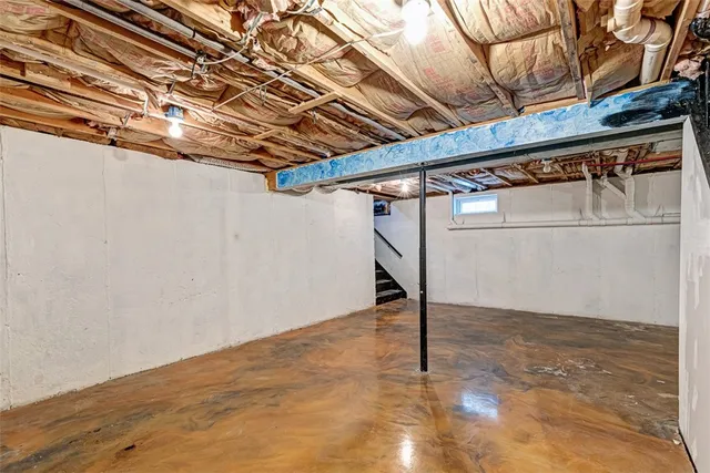 $399,900 | 4 Plant Street, Cumberland, RI 02864