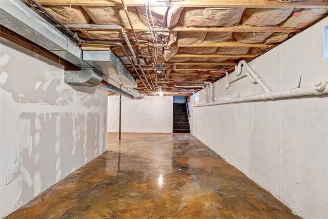 $399,900 | 4 Plant Street, Cumberland, RI 02864