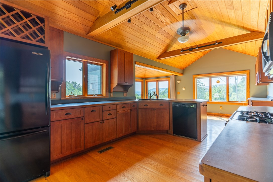 8049 West Hollow Road Naples, NY 14512 - Photo 10 of 30