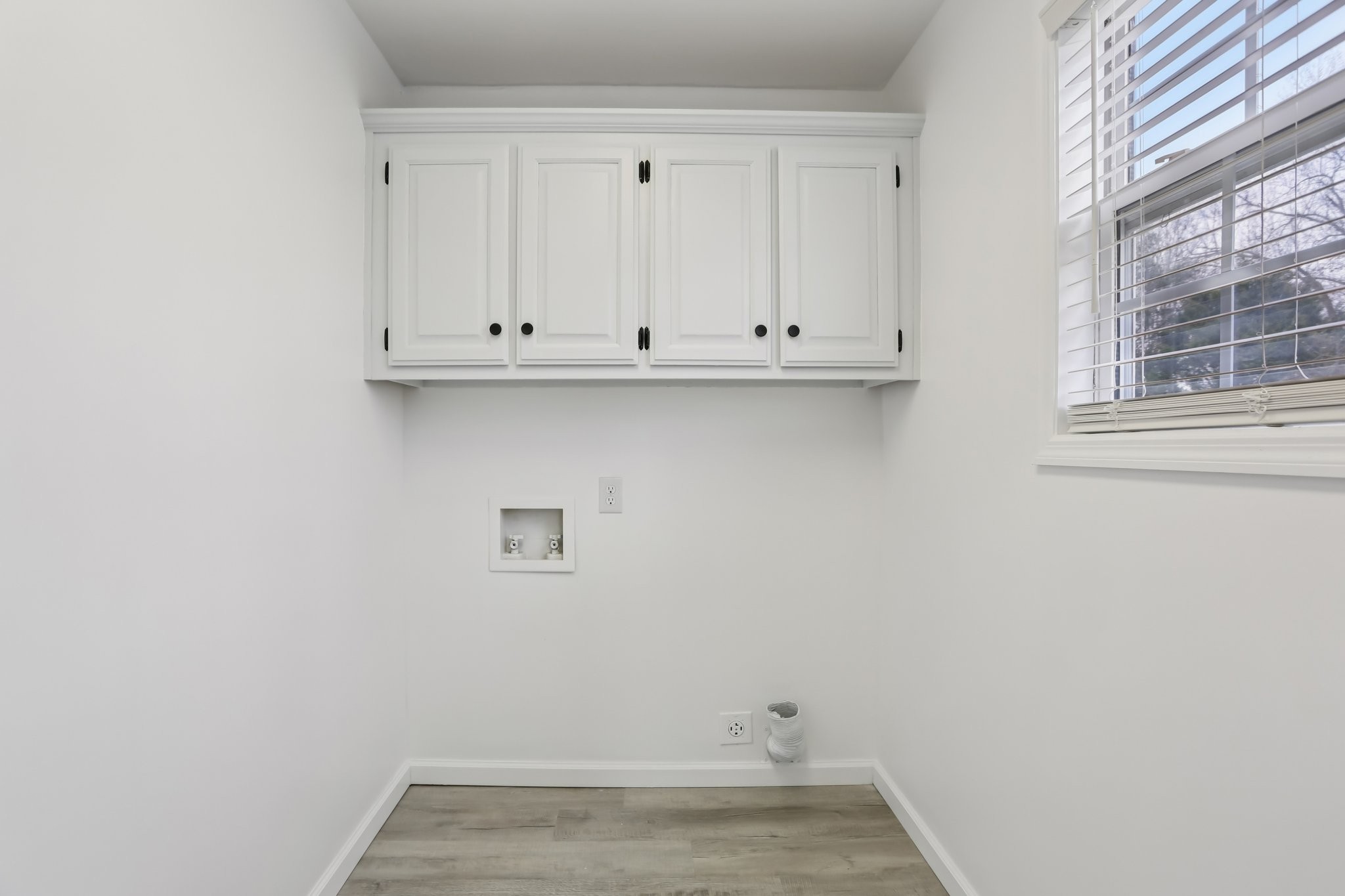 1101 Bugscuffle Road Wartrace, TN 37183 - Photo 19 of 42 a view of a closet