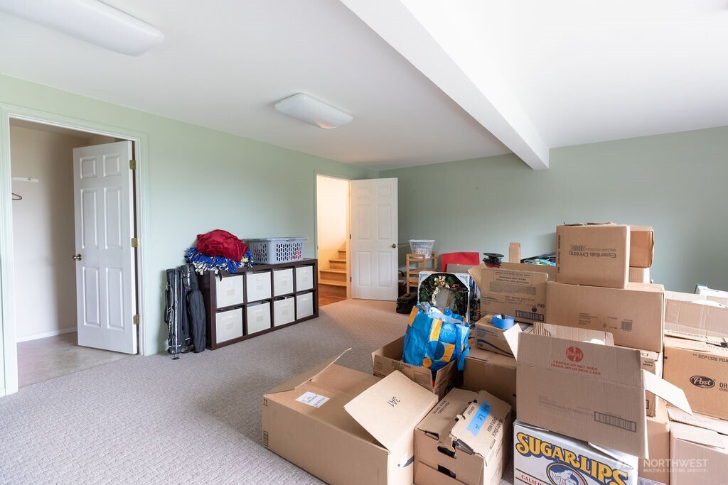 194 Sekiu Airport Road Sekiu, WA 98381 - Photo 25 of 40 a bed room with furniture and gym equipment