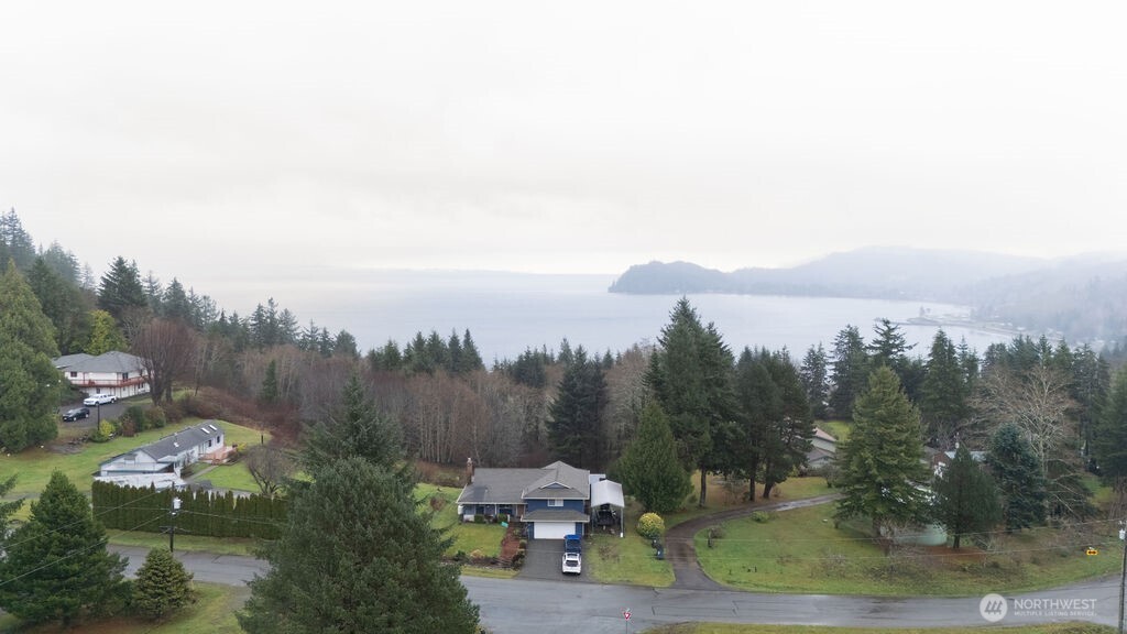 194 Sekiu Airport Road Sekiu, WA 98381 - Photo 31 of 40 a view of a city from a yard