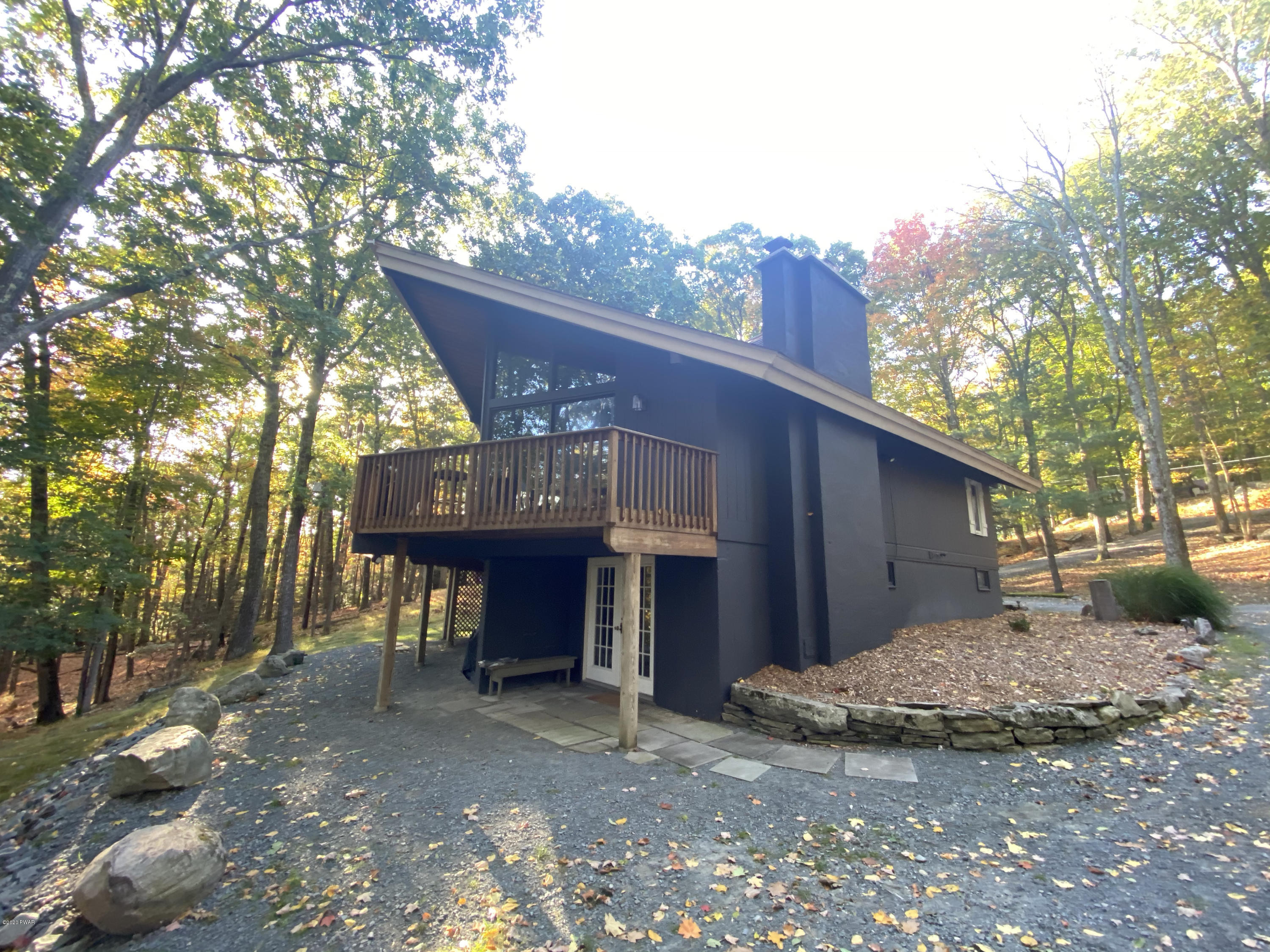 120 Eagle Crest Road Greentown, PA 18426 - Photo 1 of 22