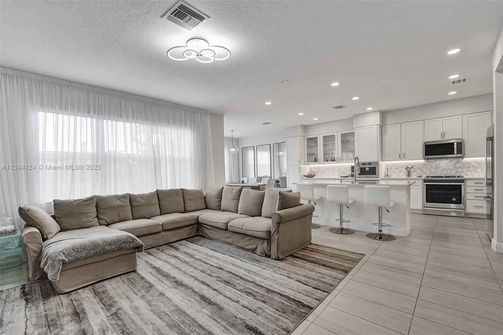 1033 Eucalyptus Drive Hollywood, FL 33021 - Photo 2 of 66