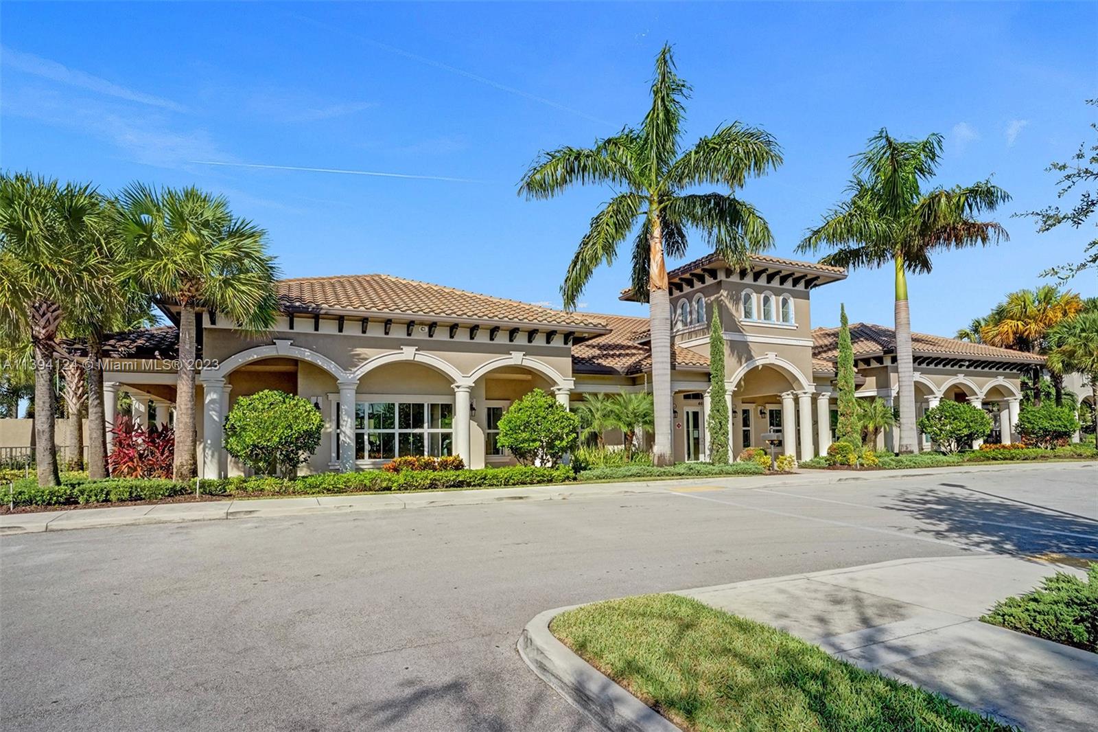 1033 Eucalyptus Drive Hollywood, FL 33021 - Photo 63 of 66