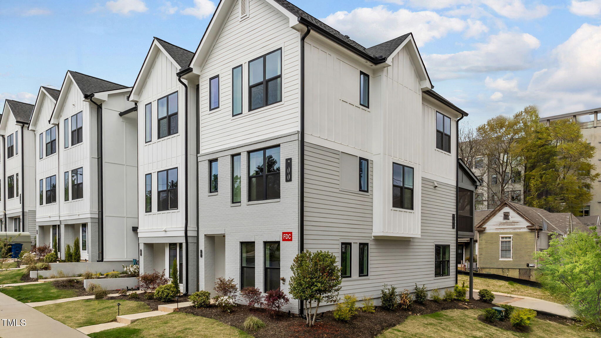 700 West North Street, Unit 101 Raleigh, NC 27603 - Photo 34 of 39 Premier End Unit Opportunity