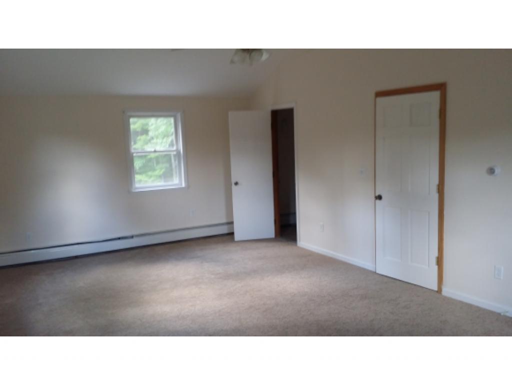 129 Jenness Road Epping, NH 03042 - Photo 12 of 29