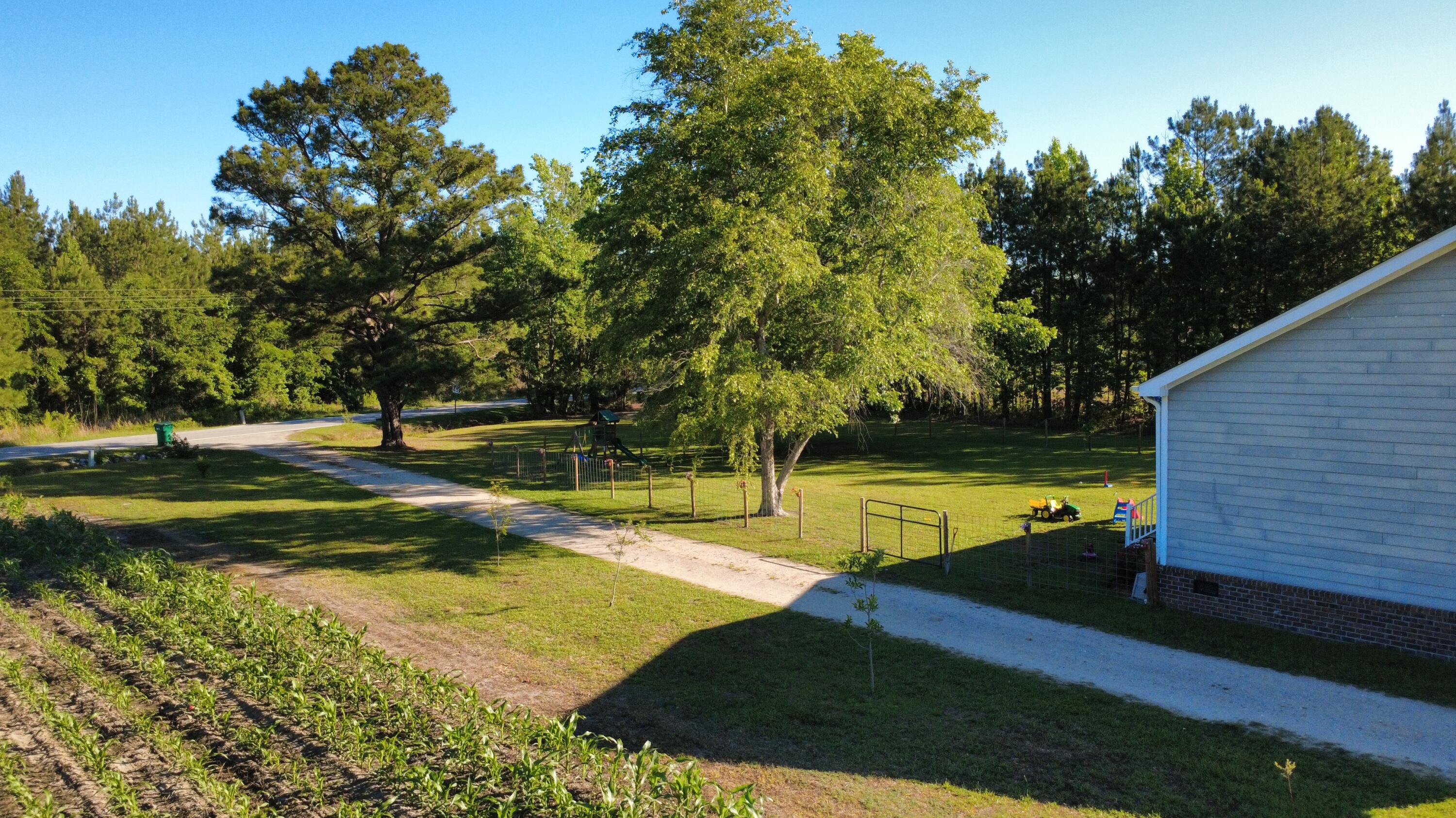 545 Boots Branch Road Sumter, SC 29153 - Photo 15 of 17 Side Shot