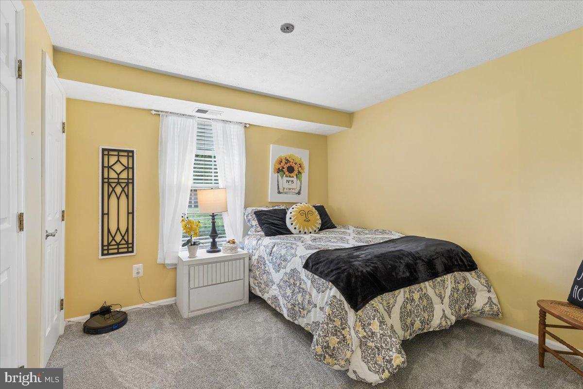 625 Deering Road, Unit 2A Pasadena, MD 21122 - Photo 11 of 32 Second Bedroom