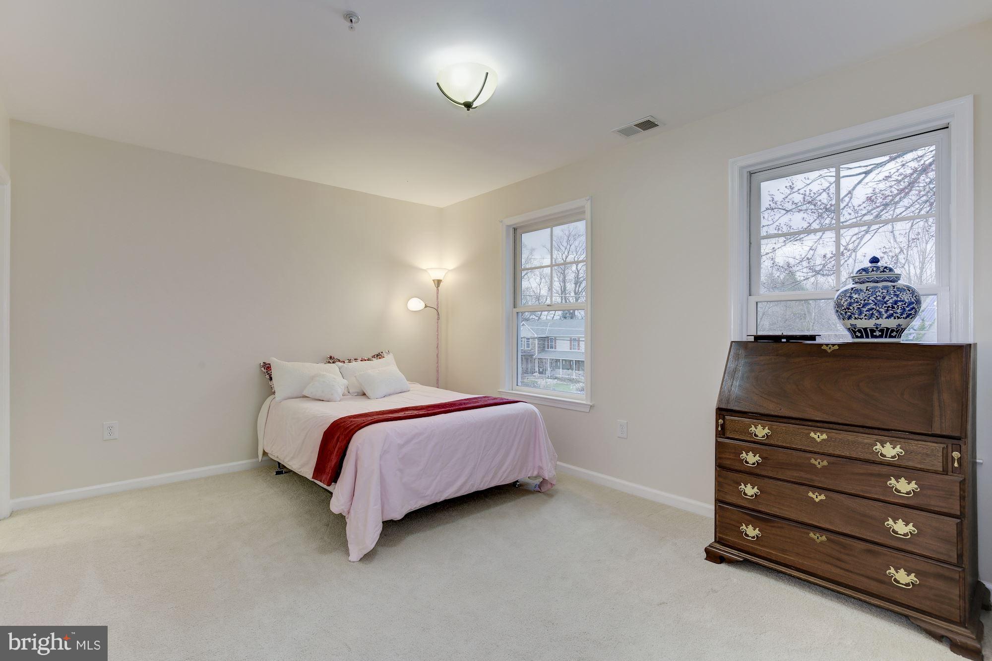 11120 Midvale Road Kensington, MD 20895 - Photo 18 of 30 Third Bedroom
