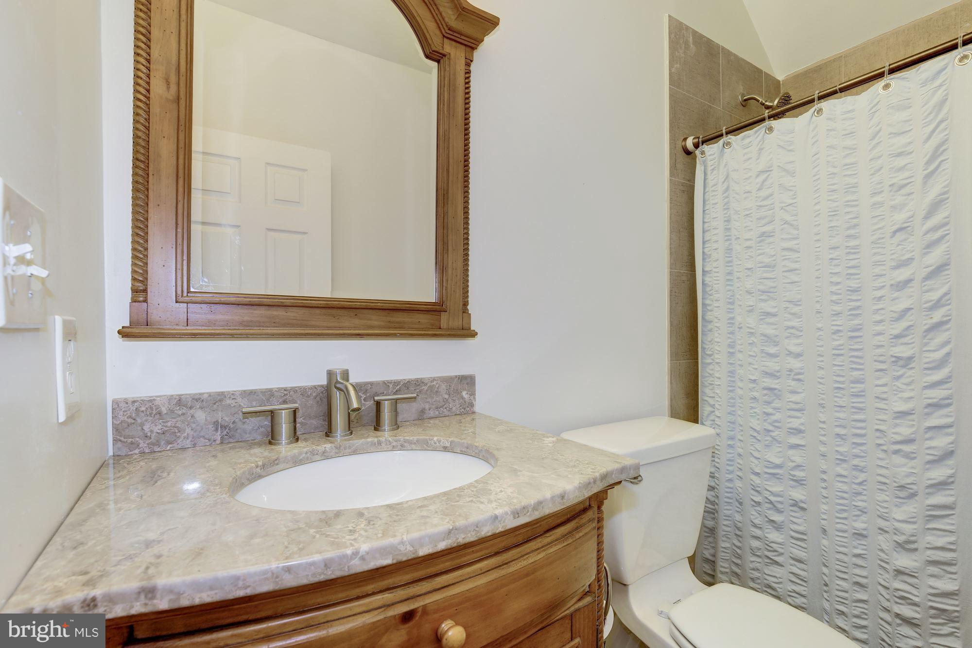 11120 Midvale Road Kensington, MD 20895 - Photo 23 of 30 Upper Level 2 Bath
