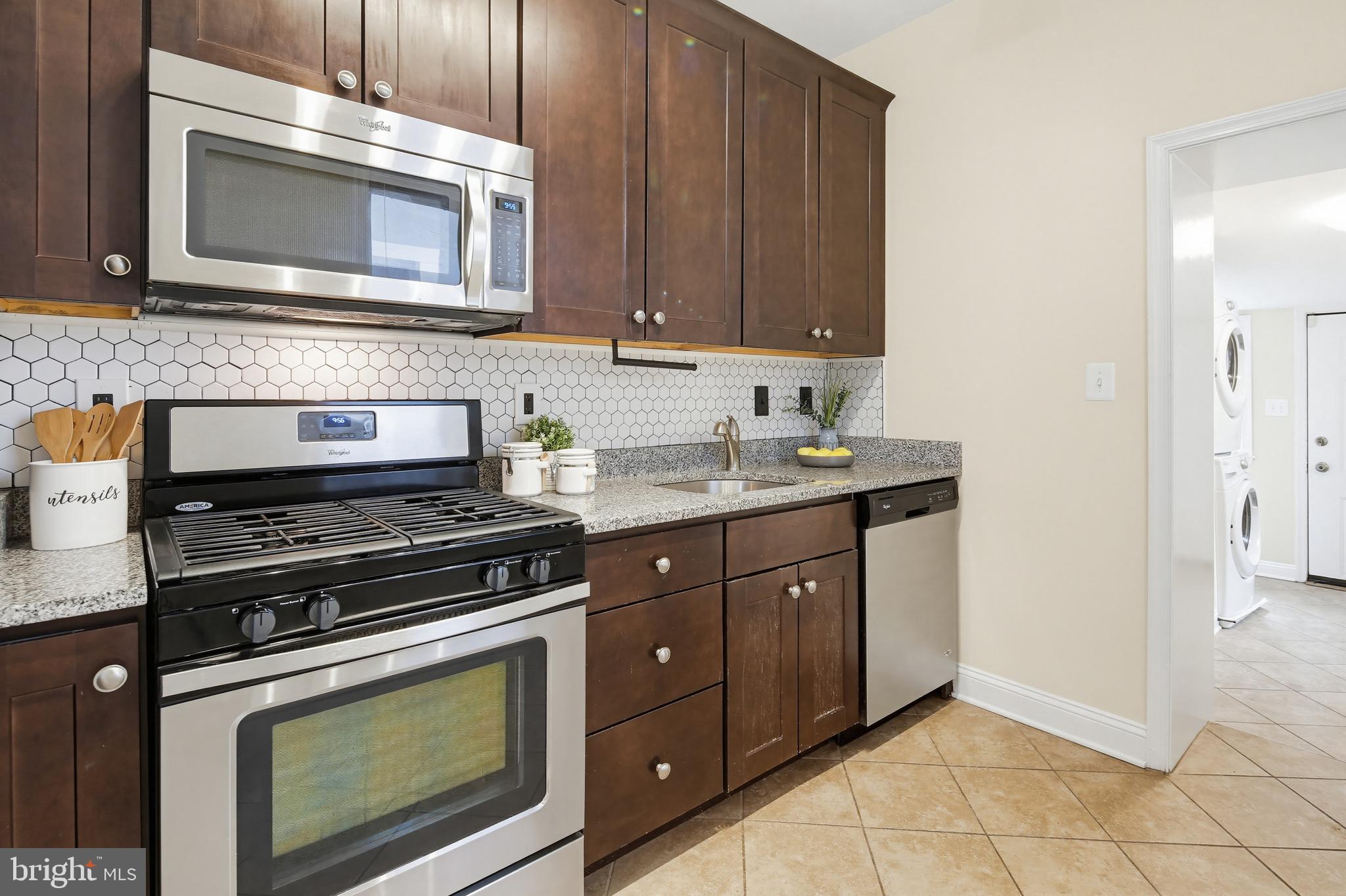 835 West Cross Street Baltimore, MD 21230 - Photo 10 of 35