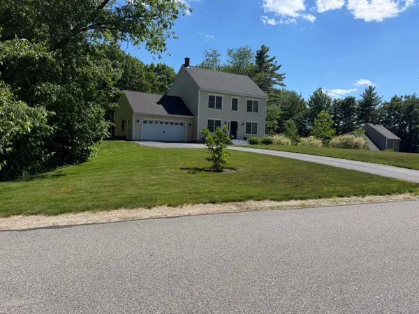 $639,900 | 21 Eagles Nest Road, Gray, ME 04039