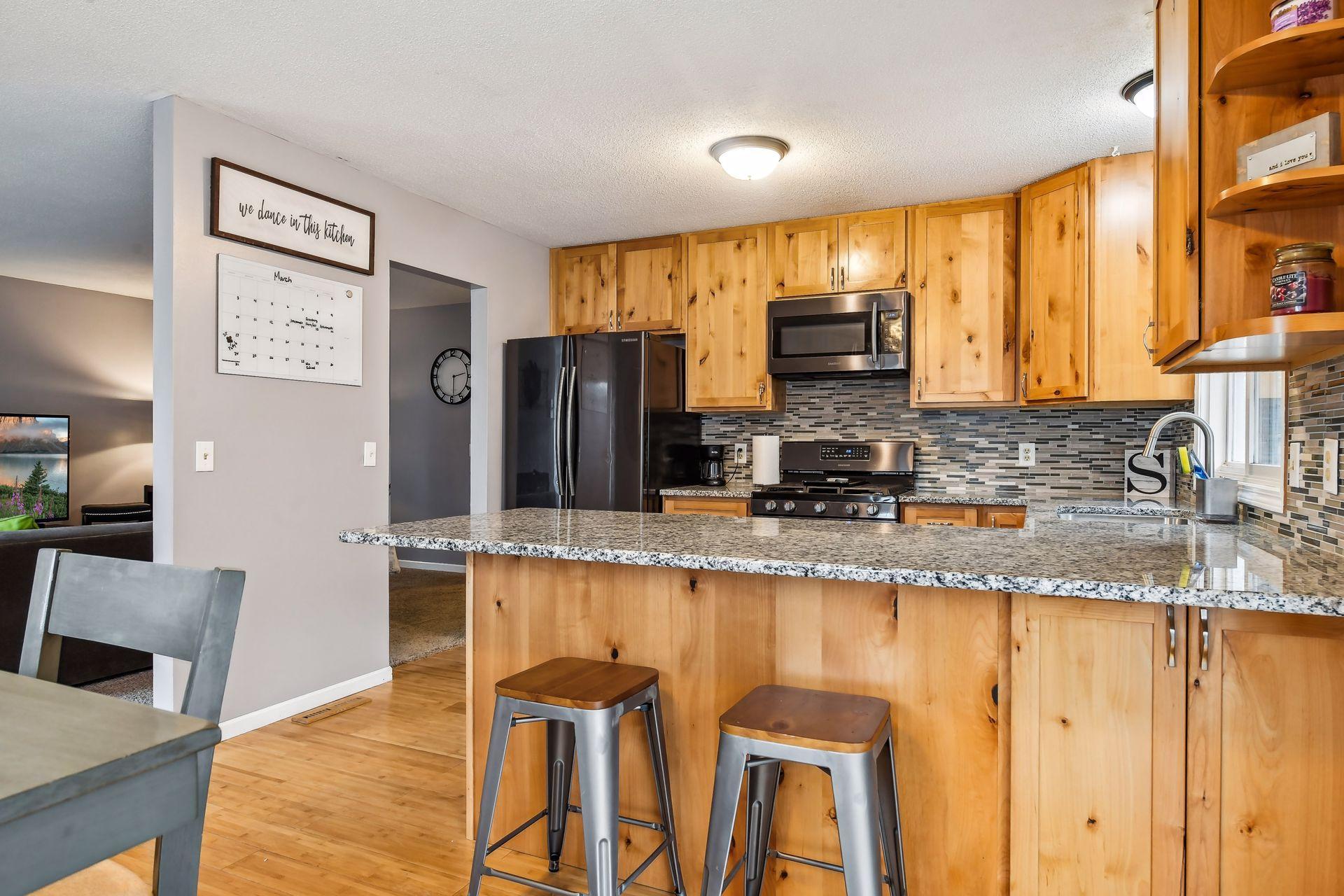 4872 Hanover Road Mound, MN 55364 - Photo 14 of 39