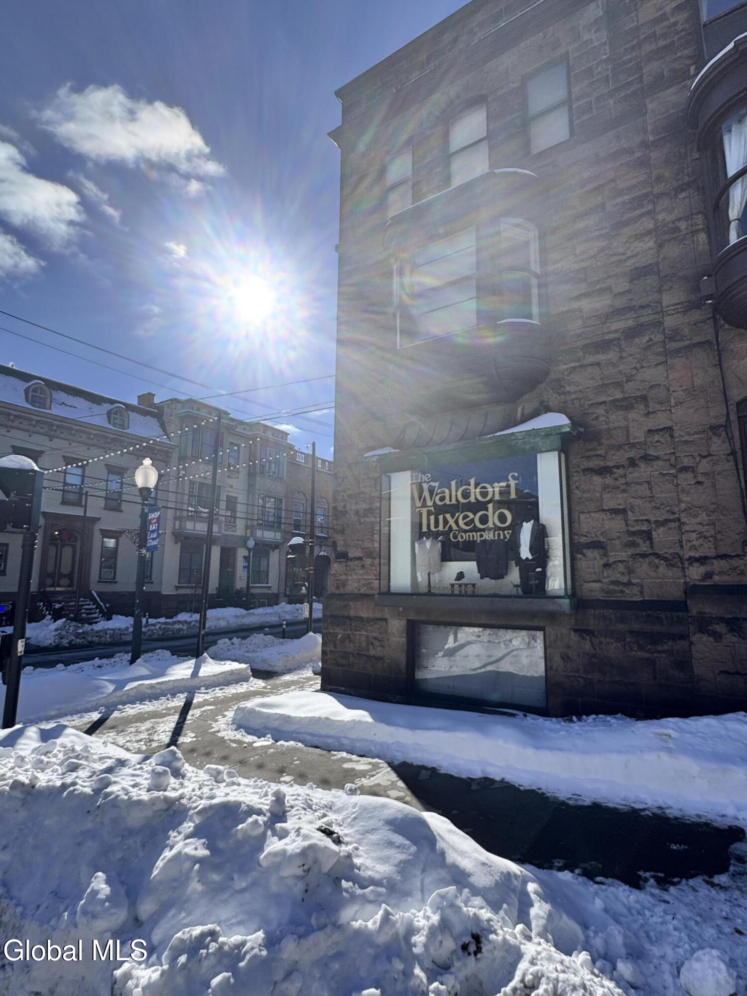 204 Lancaster Street Albany, NY 12210 - Photo 3 of 38 IMG_7819