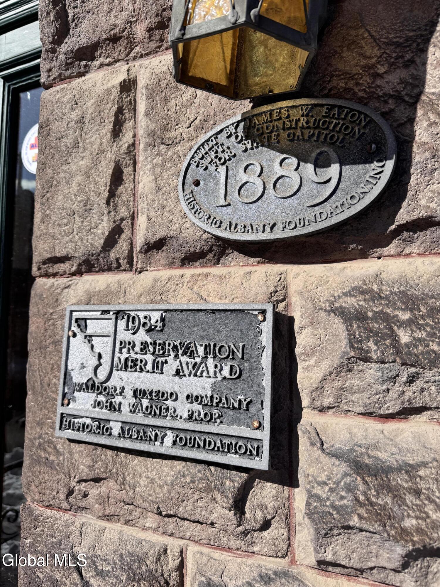 204 Lancaster Street Albany, NY 12210 - Photo 7 of 38 IMG_7824