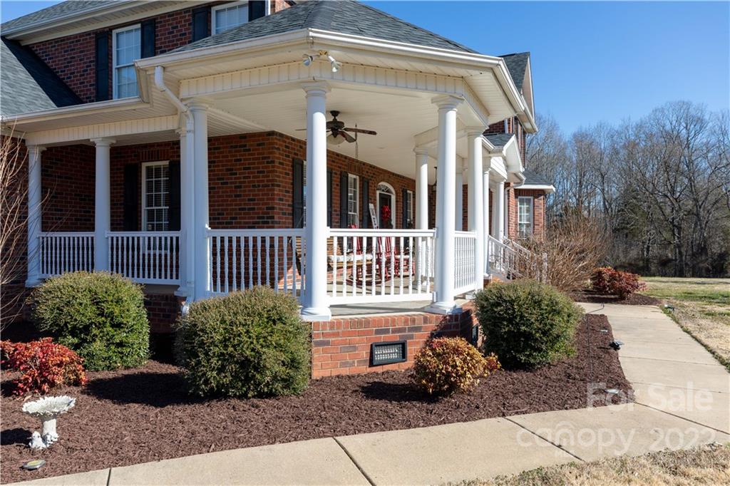 484 Brown Road York, SC 29745 - Photo 2 of 44 Gallery Image 2