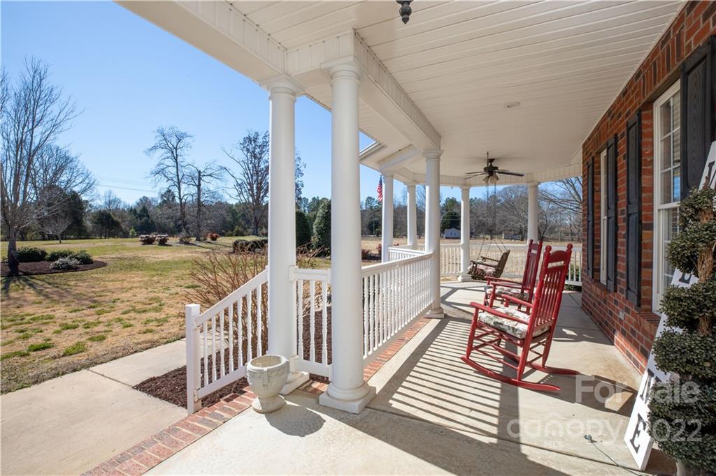 484 Brown Road York, SC 29745 - Photo 4 of 44 Gallery Image 4
