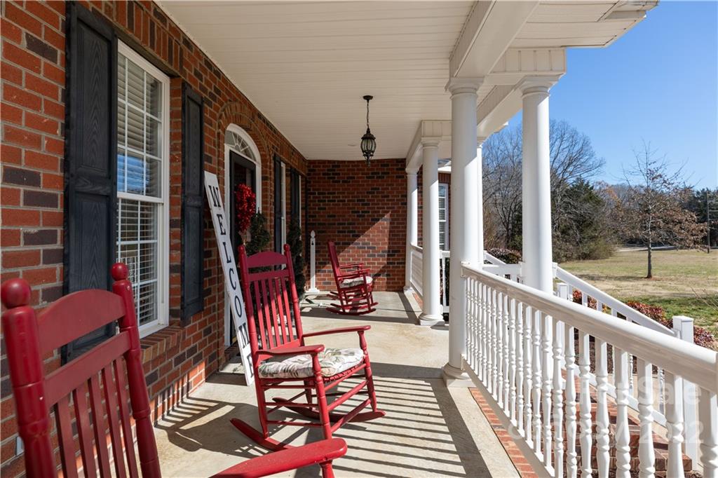 484 Brown Road York, SC 29745 - Photo 5 of 44 Gallery Image 5