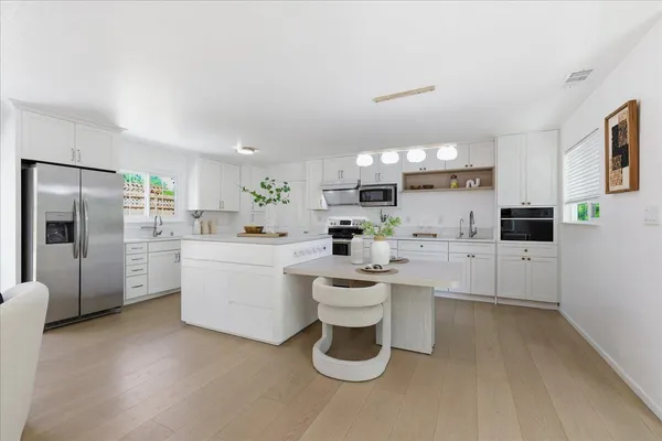 $1,988,000 | 843 Hibiscus Lane, San Jose, CA 95129