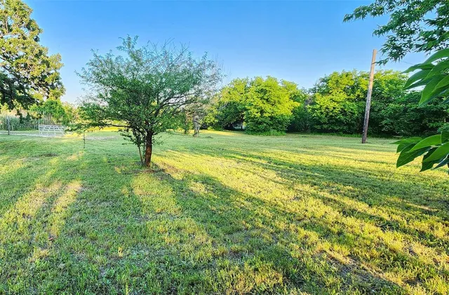 $98,500 | 1311 County Road 702, Alvarado, TX 76009