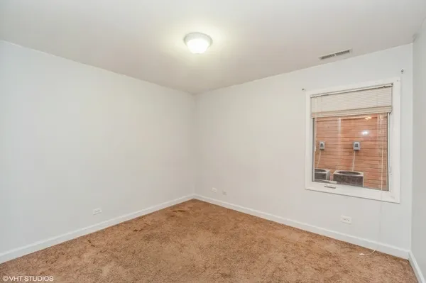 $189,900 | 3447 Ridgeland Avenue, Unit 103, Berwyn, IL 60402