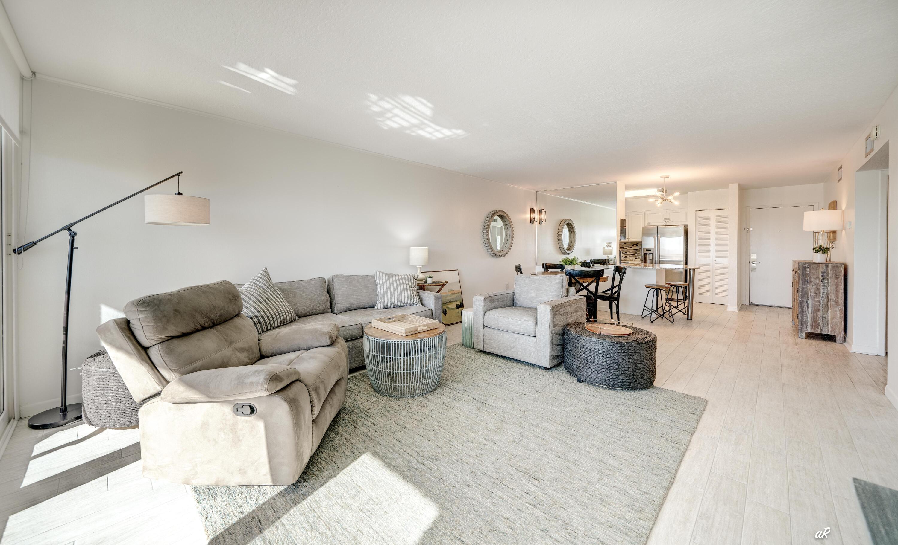 30 Moreno Point Road, Unit 404A Destin, FL 32541 - Photo 12 of 52 Living room view