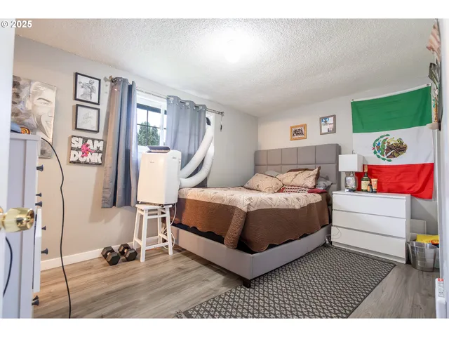 $385,000 | 2440 Vallejo Street Northeast, Salem, OR 97301