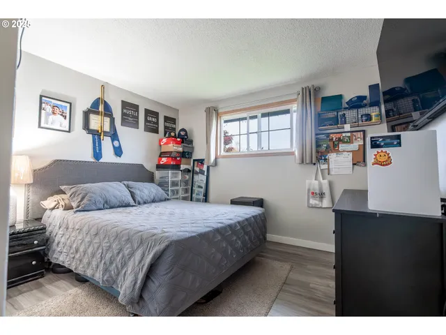 $385,000 | 2440 Vallejo Street Northeast, Salem, OR 97301