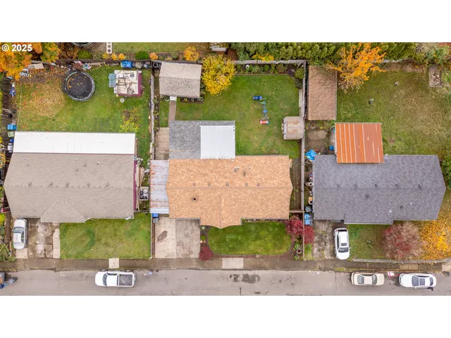 $385,000 | 2440 Vallejo Street Northeast, Salem, OR 97301