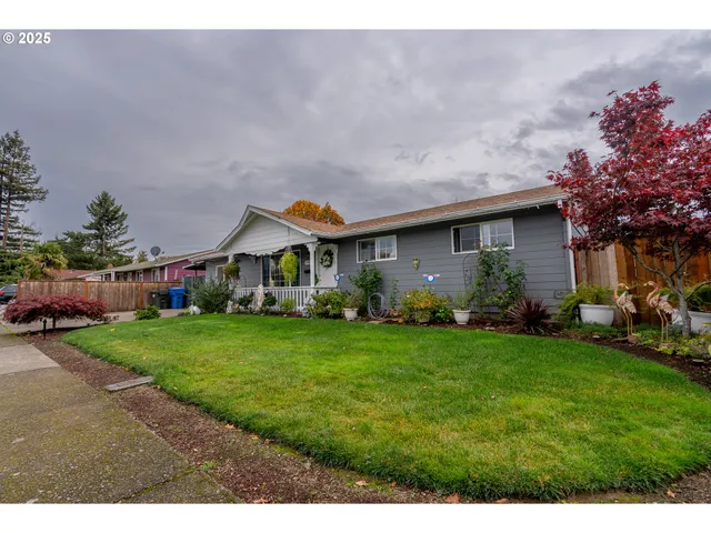 $385,000 | 2440 Vallejo Street Northeast, Salem, OR 97301