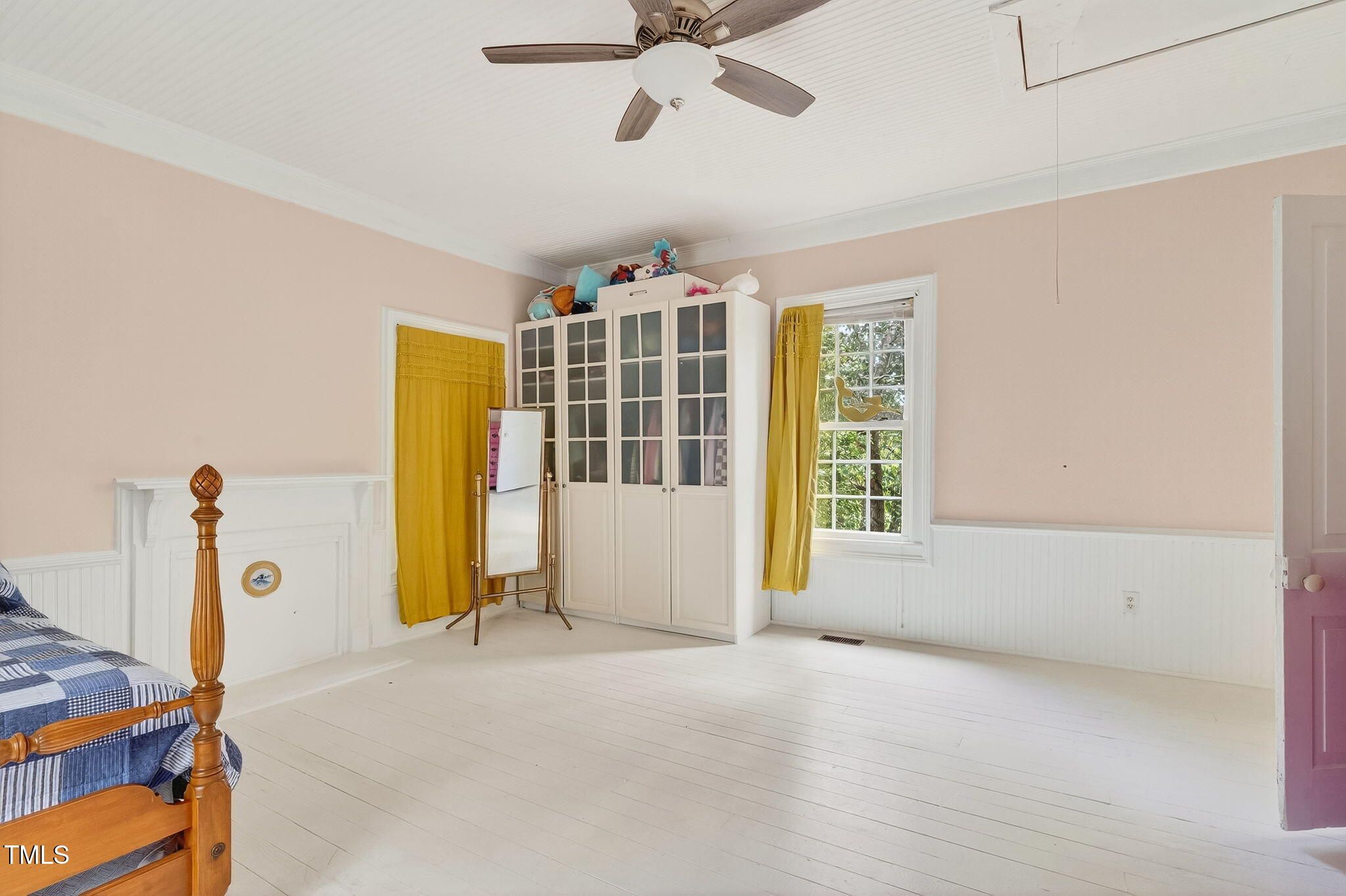301 2nd Street Spring Hope, NC 27882 - Photo 33 of 49 a view of an empty room with a window