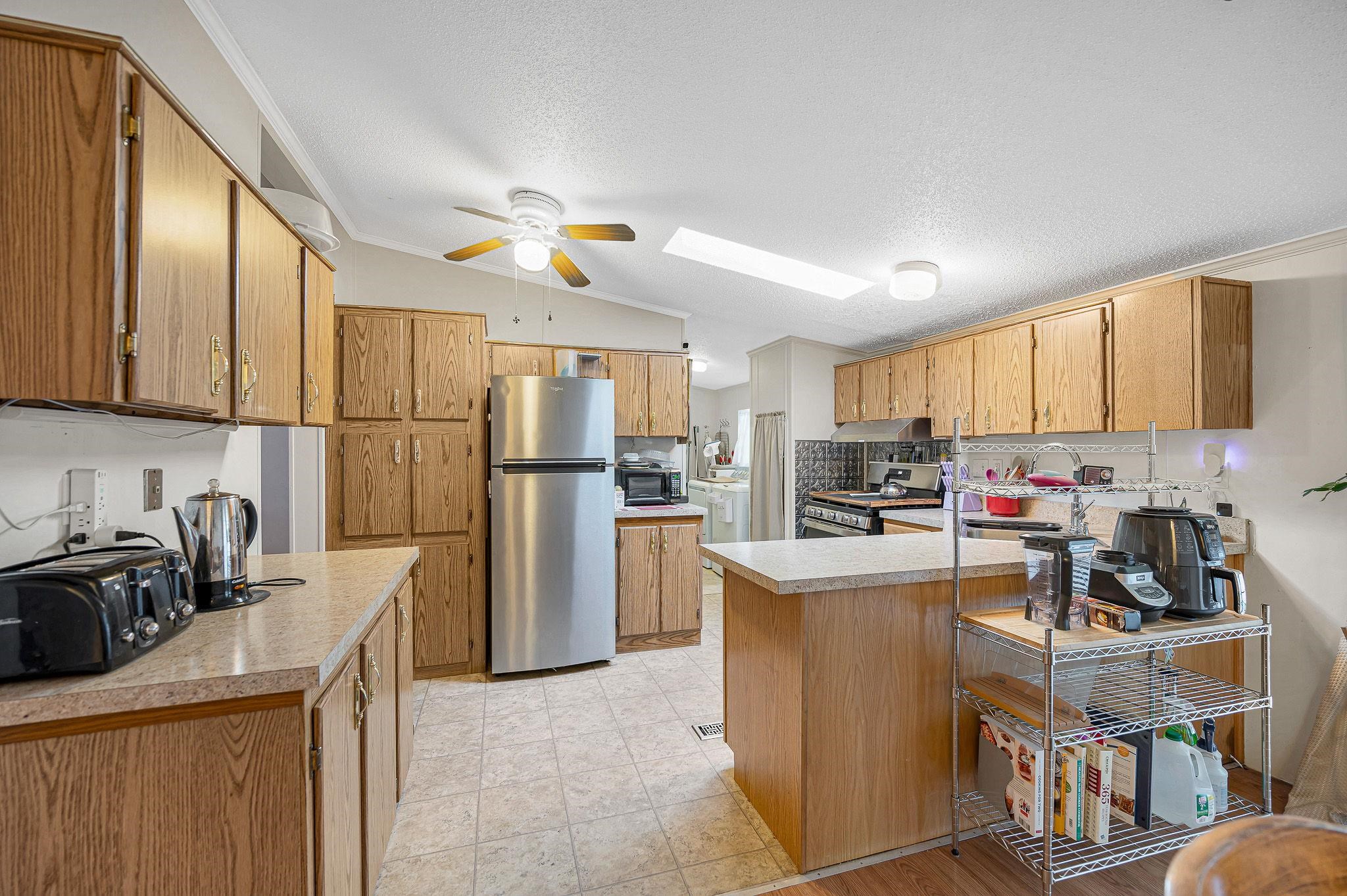 3 Robyn Court Litchfield, NH 03052 - Photo 10 of 26