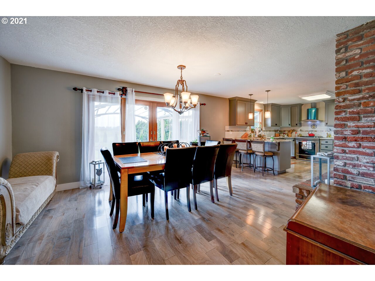 5674 Hazelgreen Road Northeast Salem, OR 97305 - Photo 17 of 29 Gallery Image 17