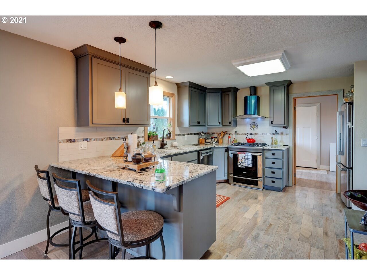 5674 Hazelgreen Road Northeast Salem, OR 97305 - Photo 20 of 29 Gallery Image 20