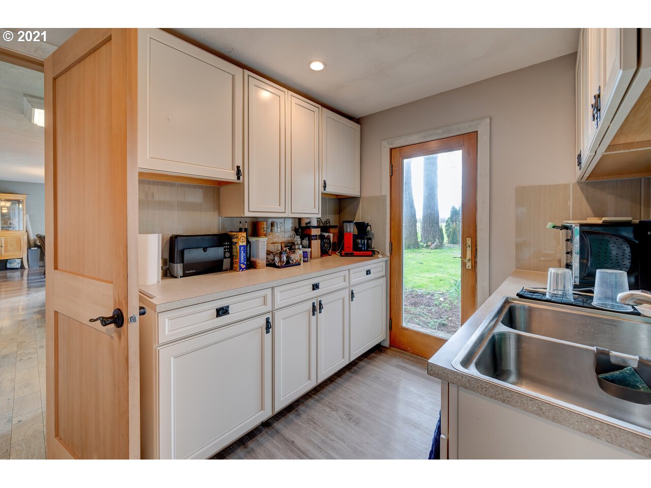 5674 Hazelgreen Road Northeast Salem, OR 97305 - Photo 27 of 29 Gallery Image 27